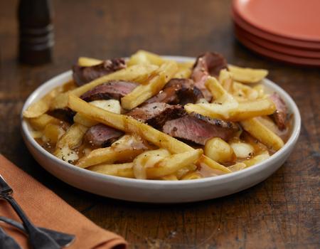 Poutine au steak albertaine